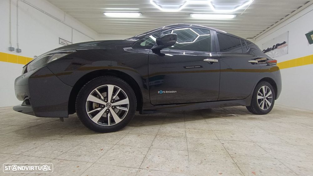 Nissan Leaf - 3