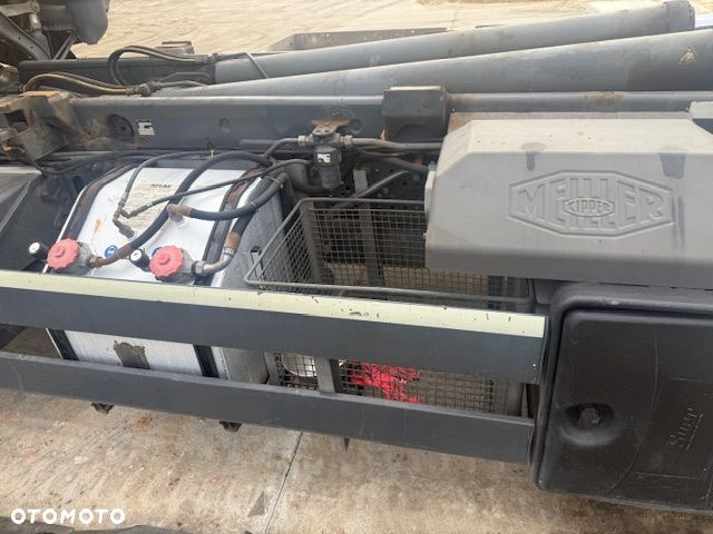 Mercedes-Benz ACTROS - 6