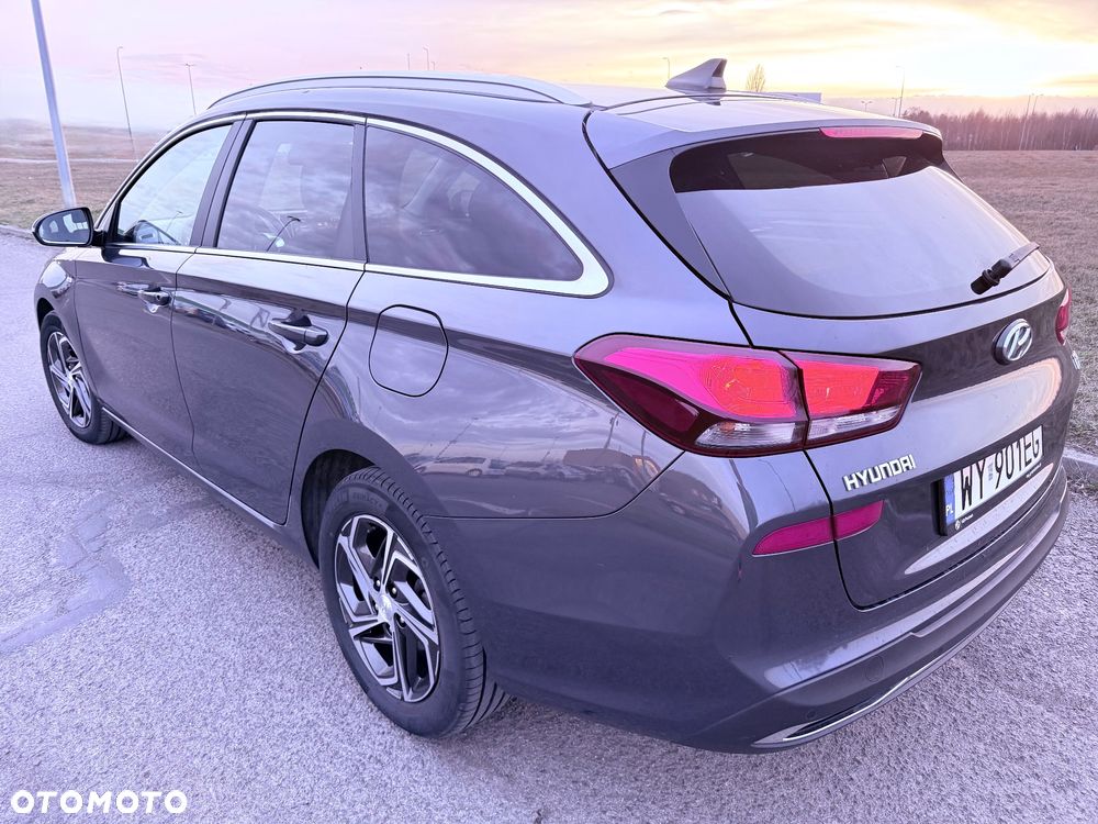 Hyundai i30 1.5 T-GDI 48V Smart DCT - 2