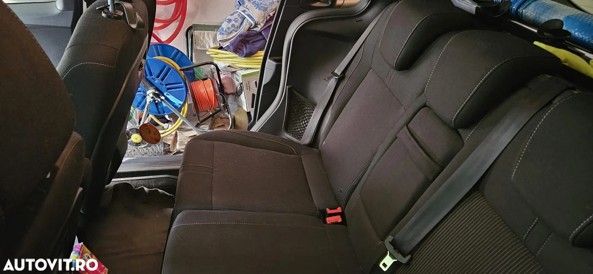 Ford B-Max - 21