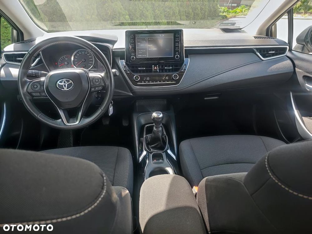 Toyota Corolla 1.5 Comfort - 21