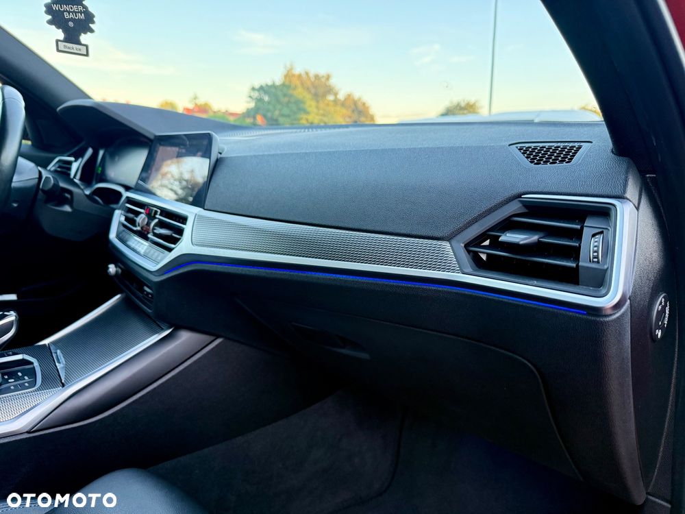 BMW Seria 3 320d M Sport Shadow - 35