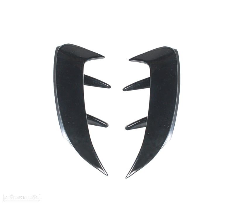 FRISOS TRASEIROS MERCEDES W177 18- BERLINA LOOK AMG PRETO BRILHANTE - 4