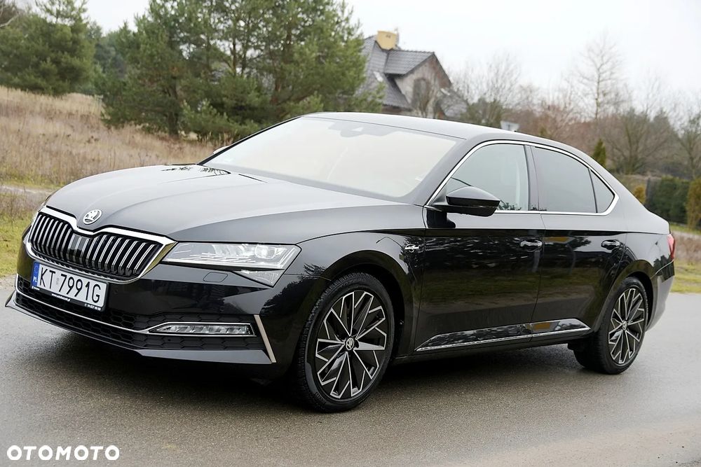 Skoda Superb 2.0 TDI SCR L&K DSG - 8
