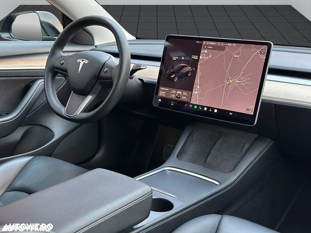 Tesla Model 3 Langstreckenbatterie Allradantrieb Dual Motor - 10