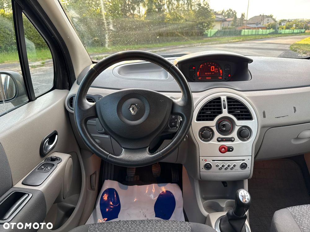 Renault Modus 1.6 16V Dynamique - 25