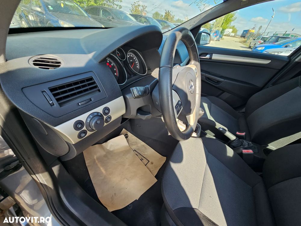 Opel Astra - 13