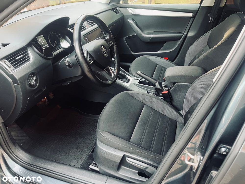 Skoda Octavia 2.0 TDI Ambition DSG - 10