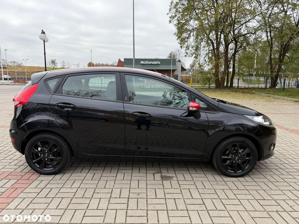 Ford Fiesta 1.25 Champions Edition - 3