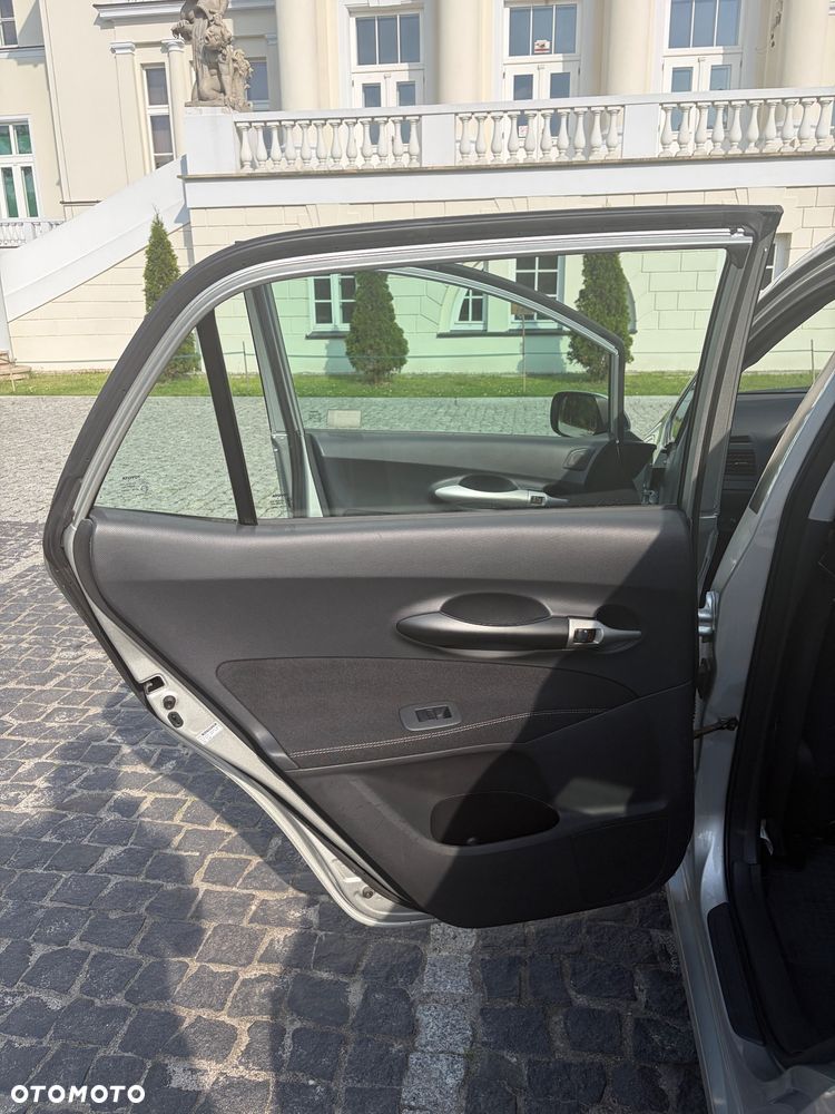 Toyota Auris 1.6 Luna - 13