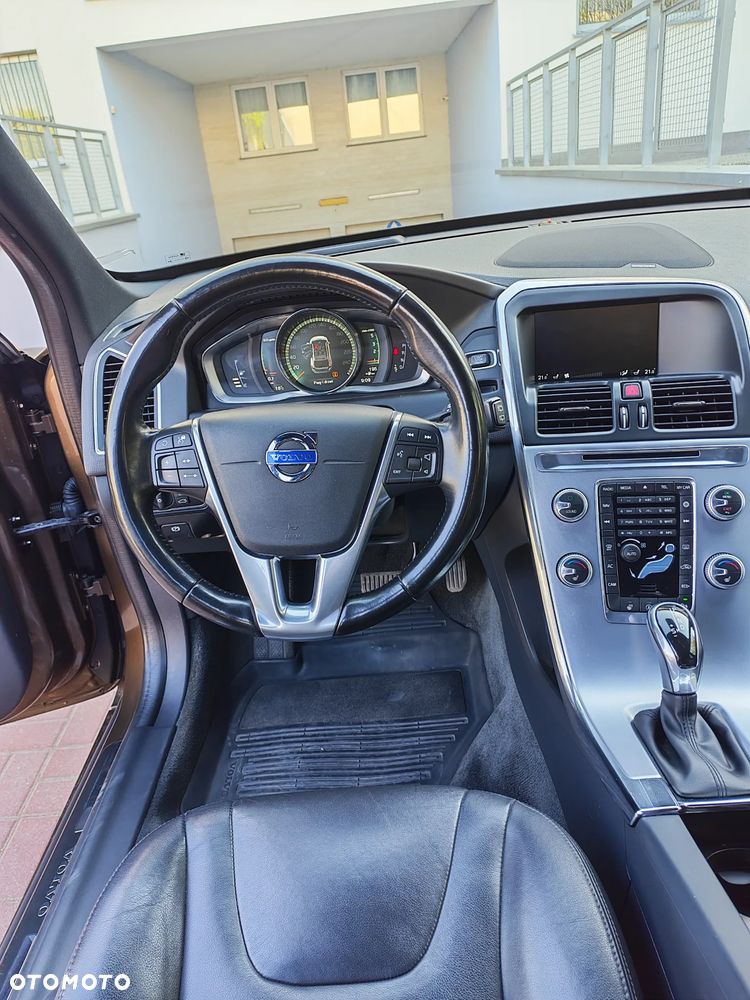 Volvo XC 60 D4 Geartronic Summum - 5