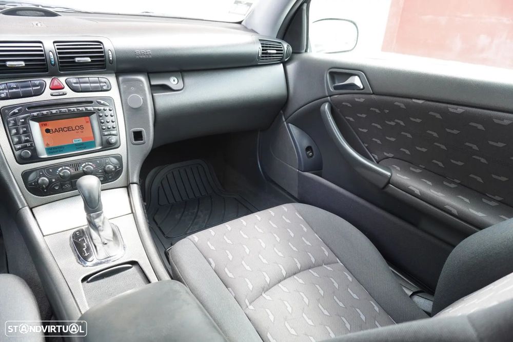 Mercedes-Benz C 220 - 12