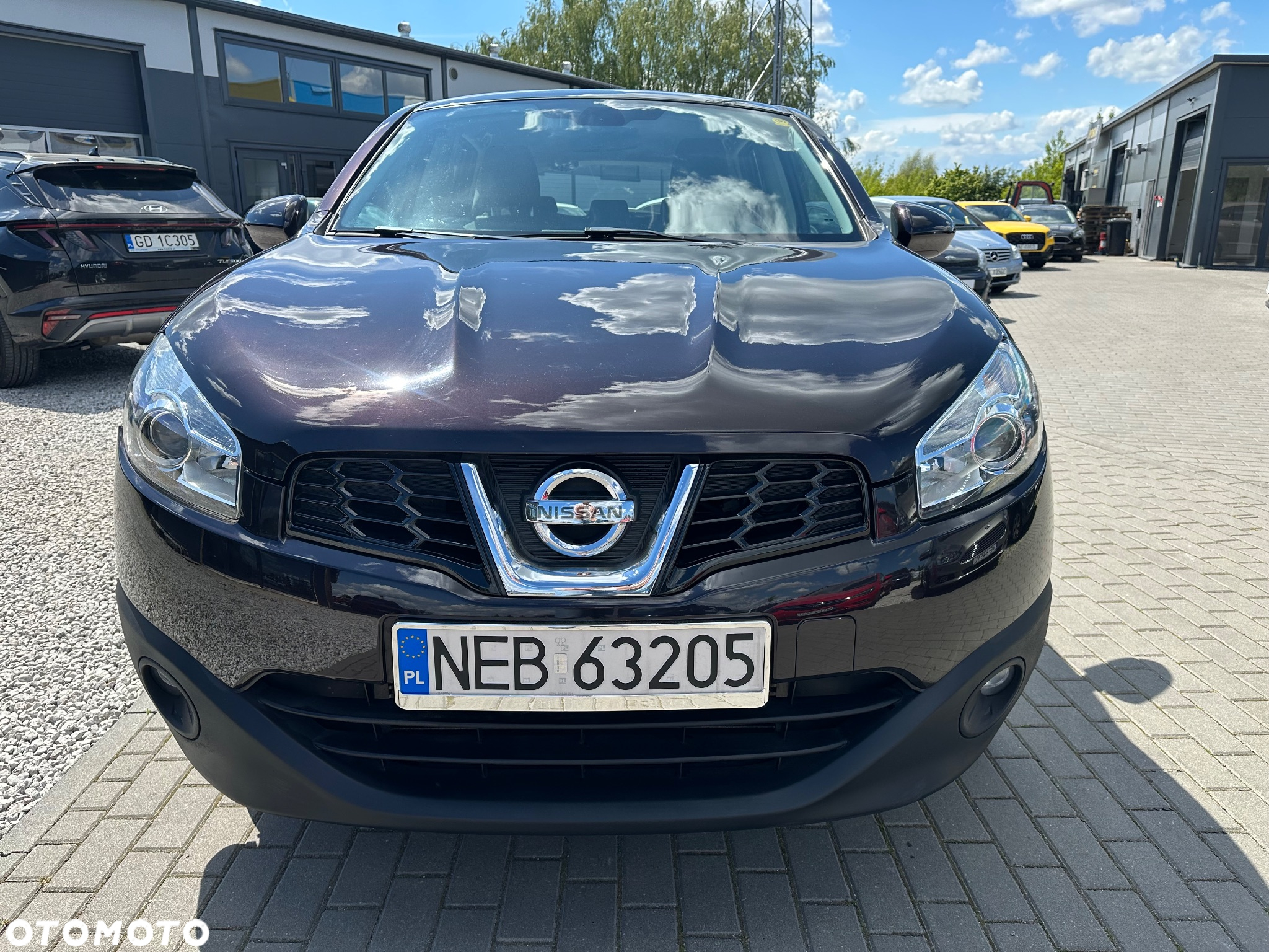 Nissan Qashqai 2.0 dCi DPF 4x4 tekna - 2