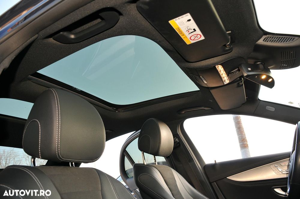 Mercedes-Benz E 300 de 4Matic 9G-TRONIC AMG Line - 28