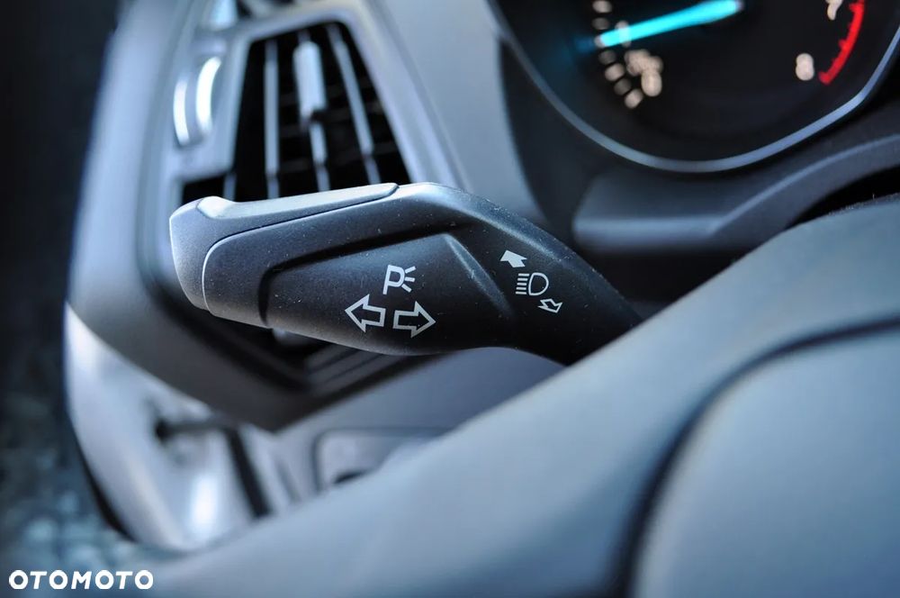 Ford Kuga 1.5 EcoBoost FWD Edition ASS GPF - 25