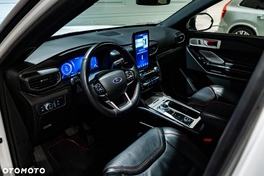 Ford Explorer 3.0 EcoBoost PHEV 4WD ST-Line - 8