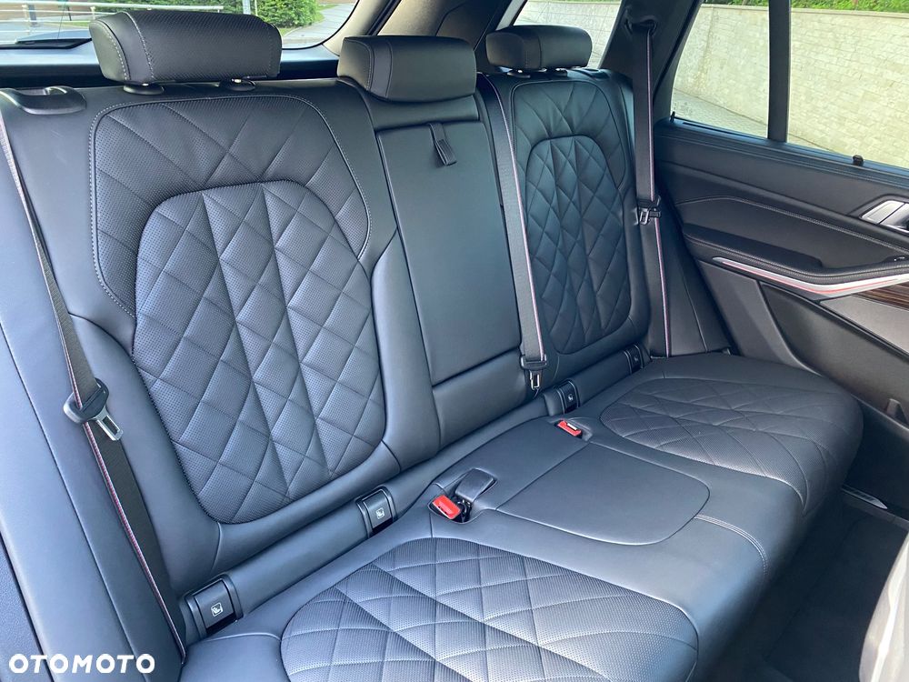 BMW X5 - 32