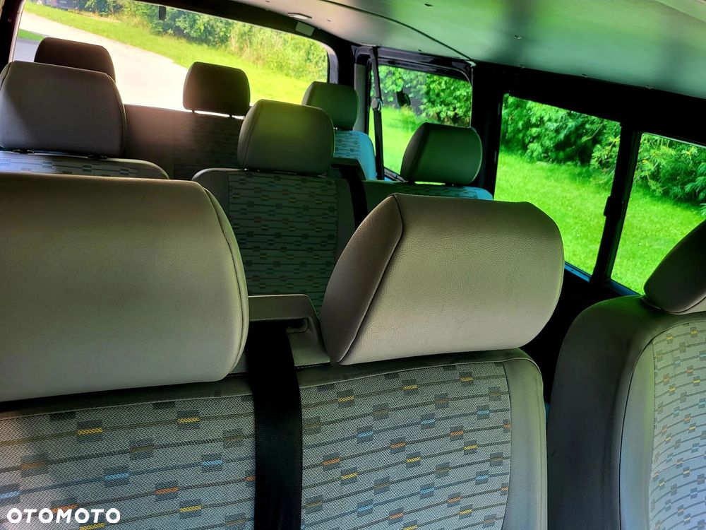 Volkswagen Transporter - 16