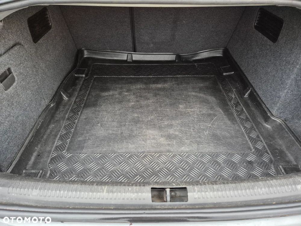 Audi A4 Limousine 1.8 T quattro - 19
