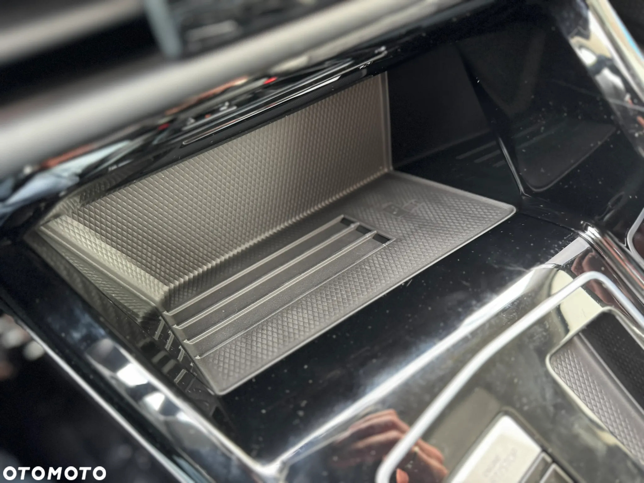 Volkswagen Golf - 24