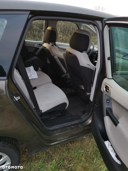 Citroën C4 Picasso - 10