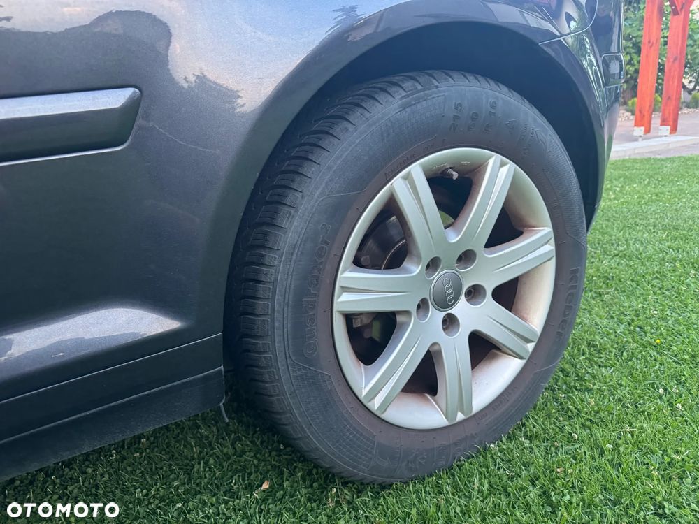 Audi A3 3-drzwiowe 1.6 Ambition - 20