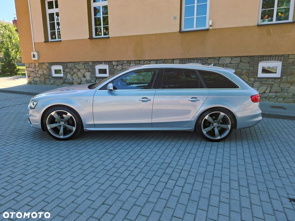 Audi A4 Avant 2.0 TDI DPF multitronic S line Sportpaket - 3