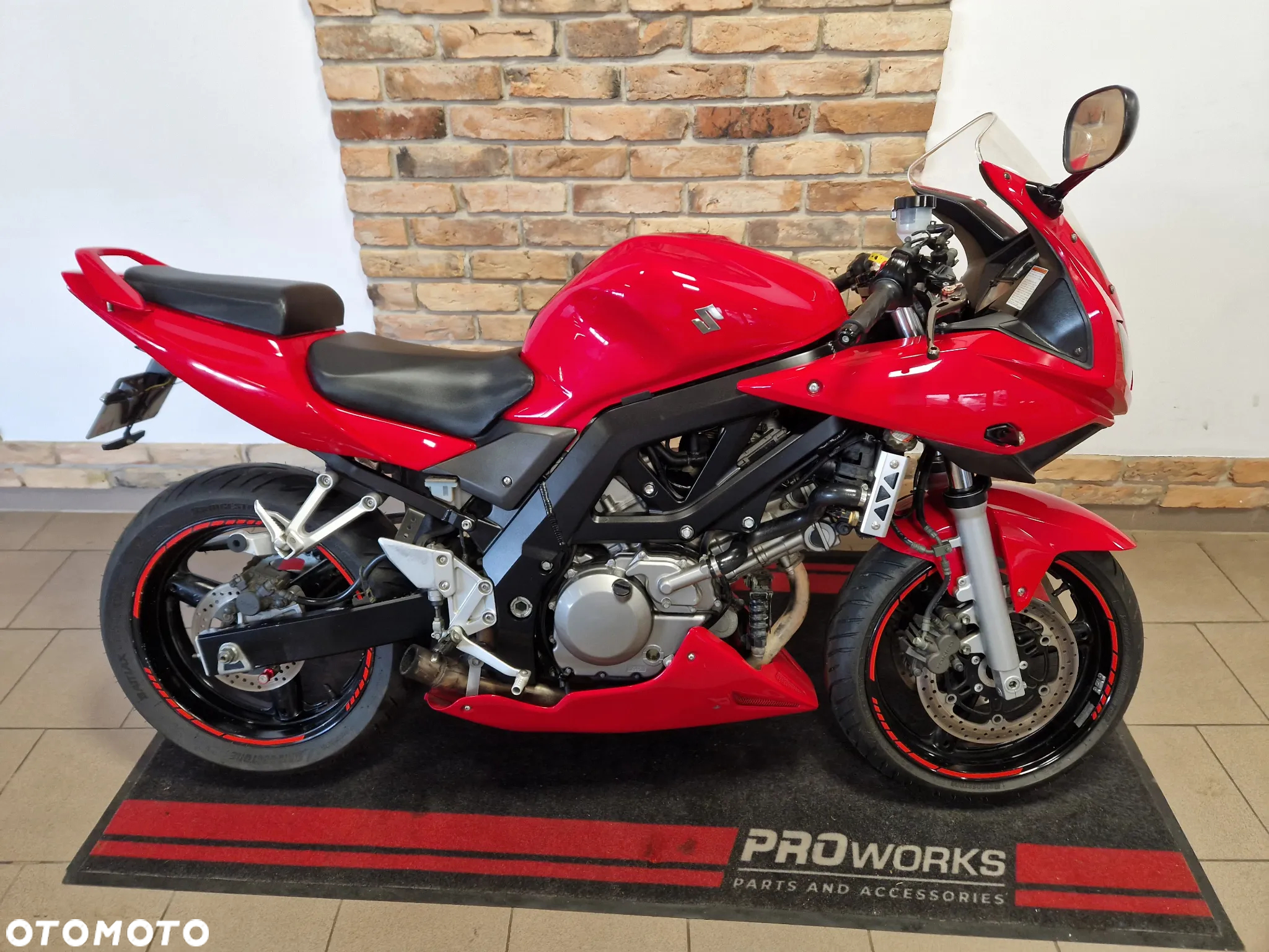 Suzuki SV - 2