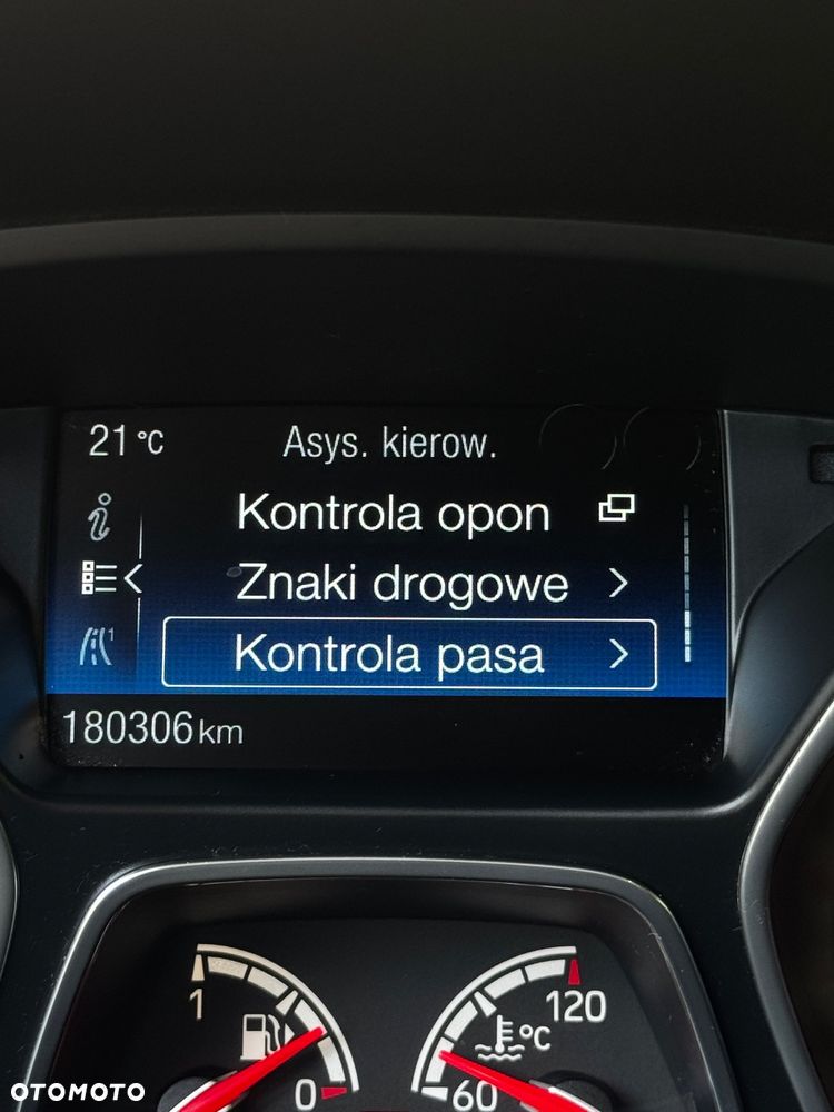 Ford Focus 2.0 EcoBoost ST - 23