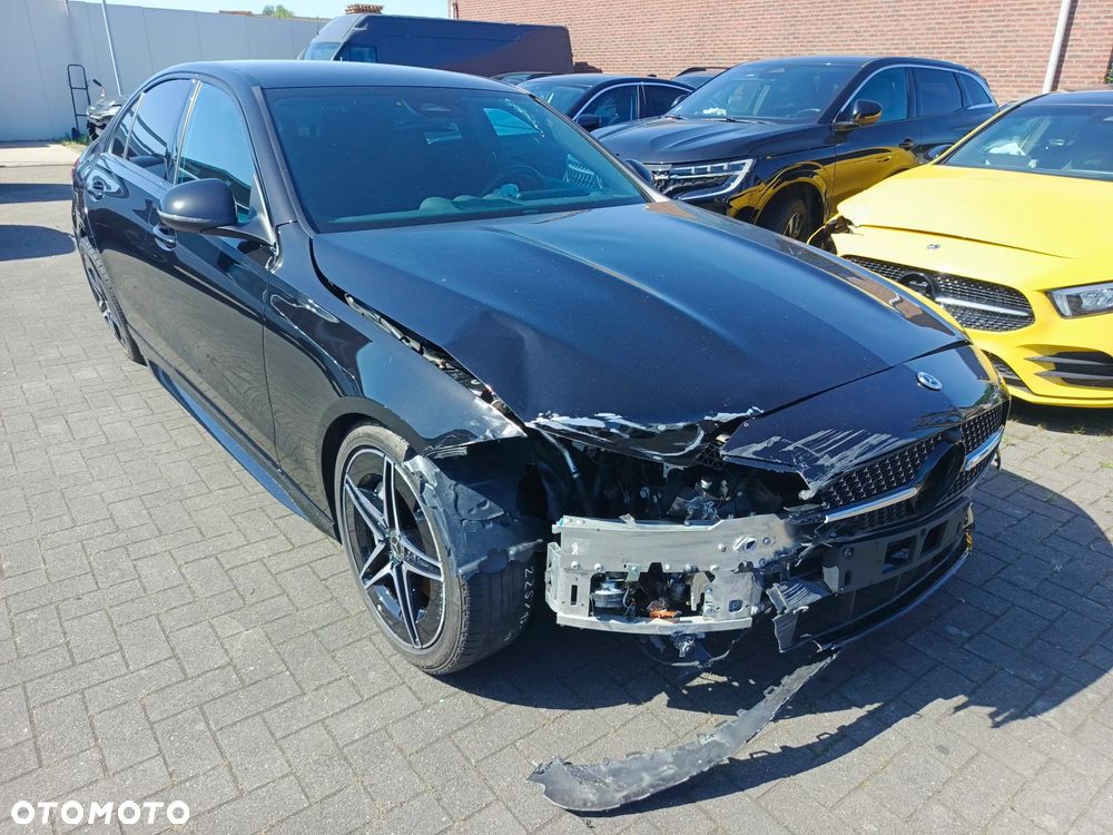 Mercedes-Benz Klasa C 300 e PHEV 4-Matic AMG - 5