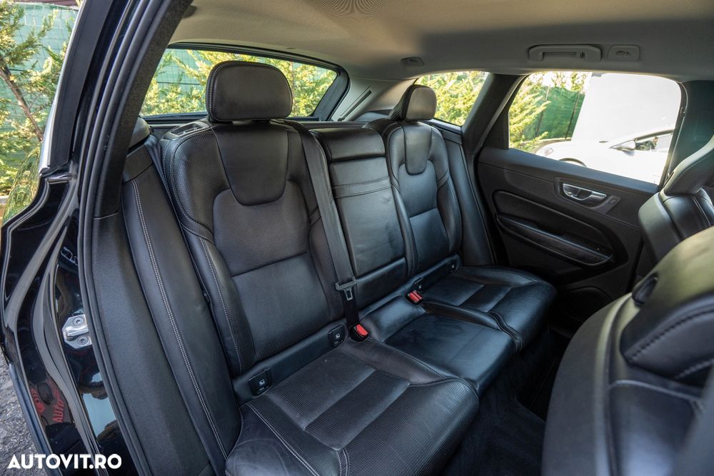 Volvo XC 60 T5 AWD Inscription - 15