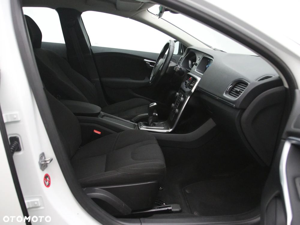 Volvo V40 - 14