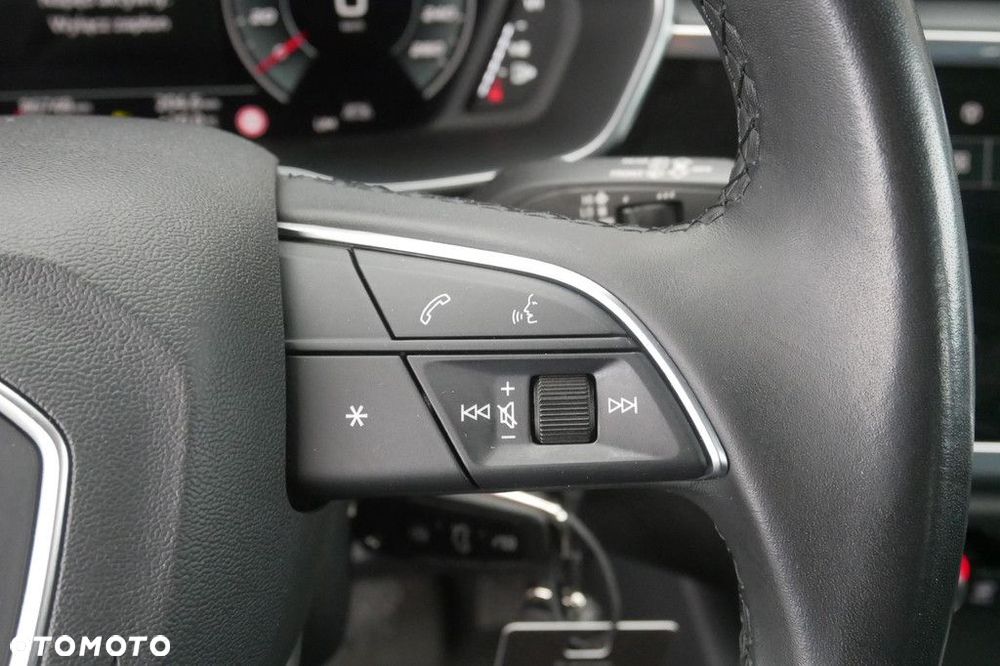 Audi Q3 - 22