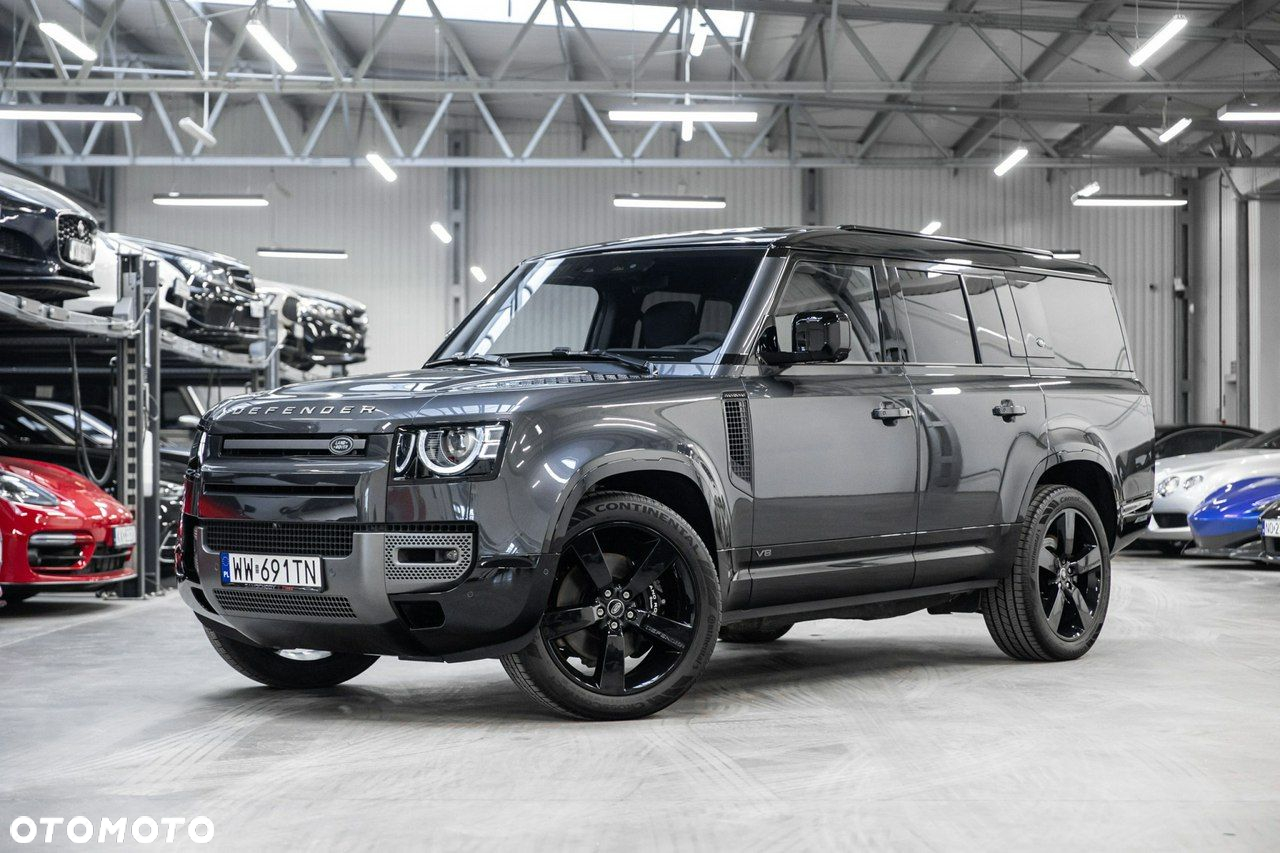Land Rover Defender - 4