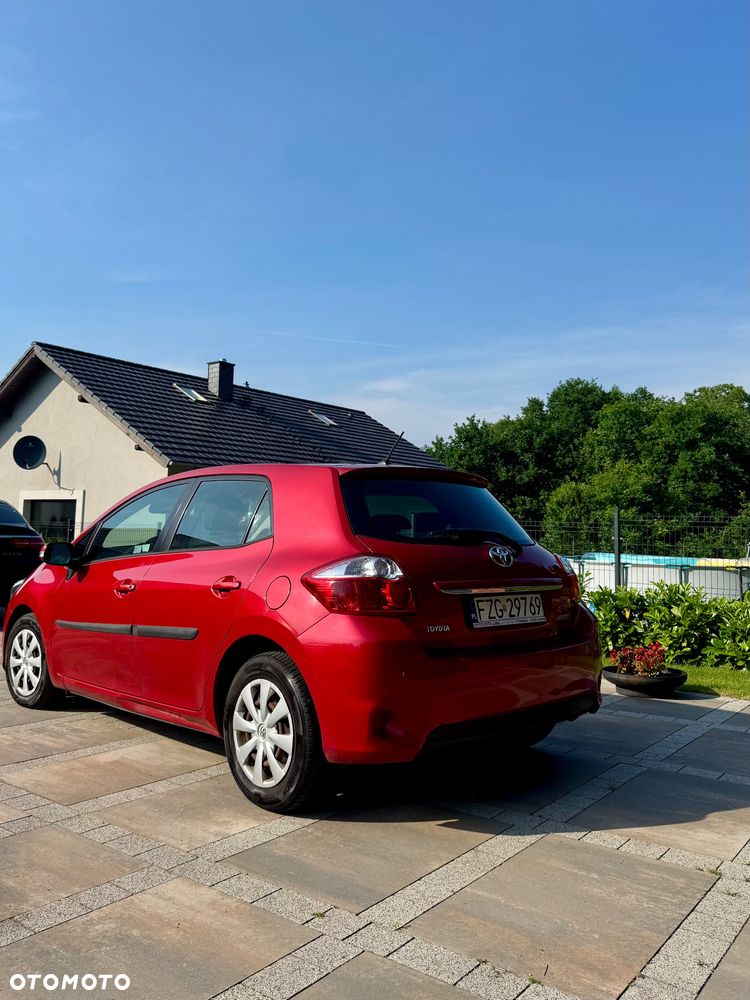 Toyota Auris - 3