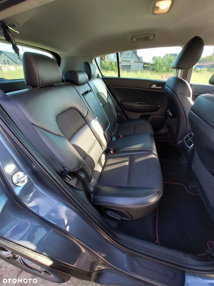Kia Sportage 1.7 CRDI Business Line M 2WD - 19