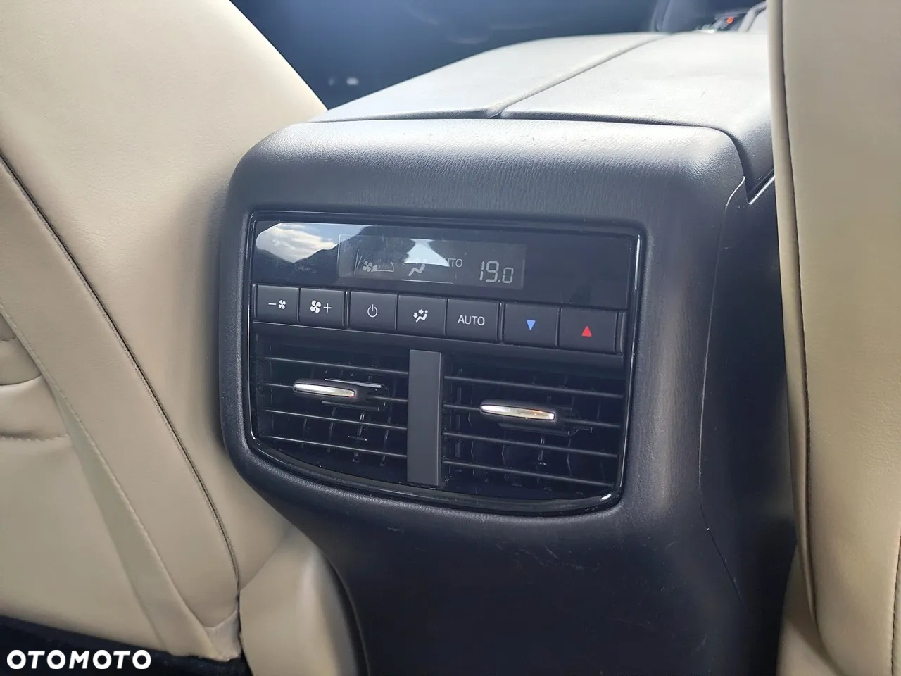 Mazda CX-9 - 12