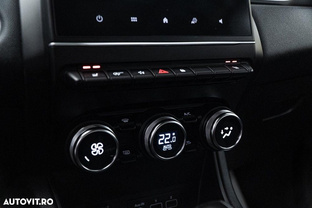 Renault Captur TCe Mild Hybrid 140 EDC GPF TECHNO - 11