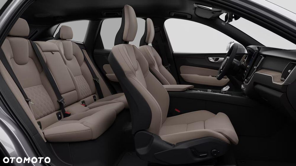 Volvo XC 60 T6 Plug-In Hybrid AWD Plus Bright - 13