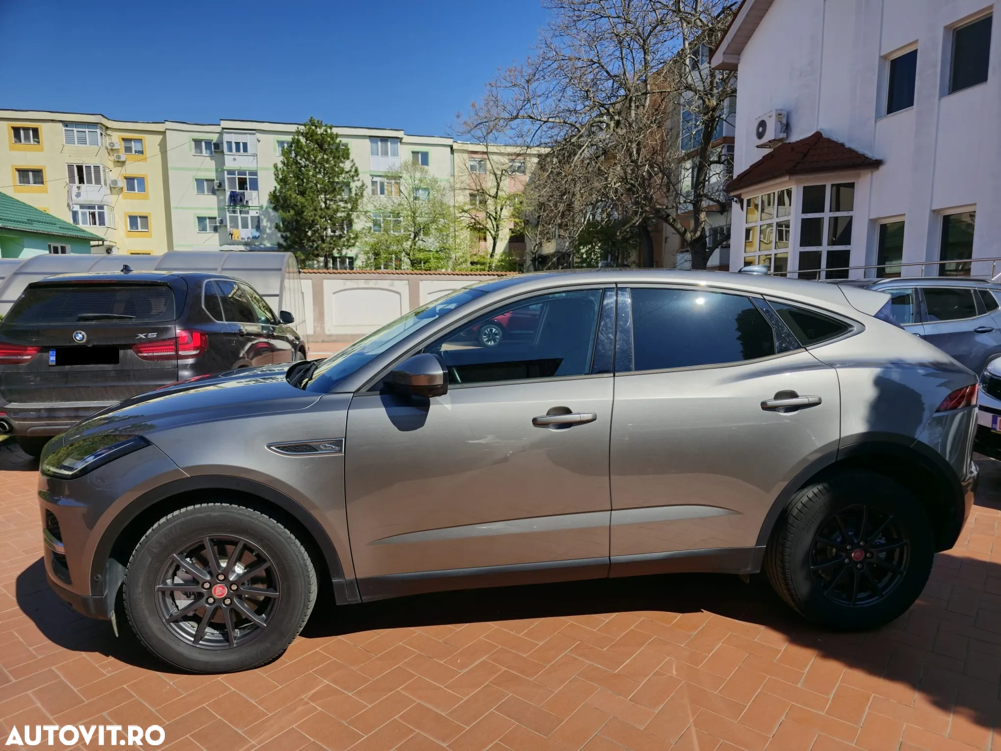 Jaguar E-Pace - 13