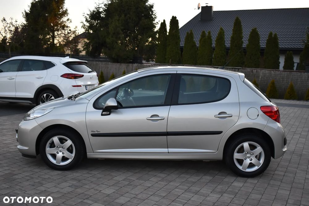 Peugeot 207 75 Urban Move - 4