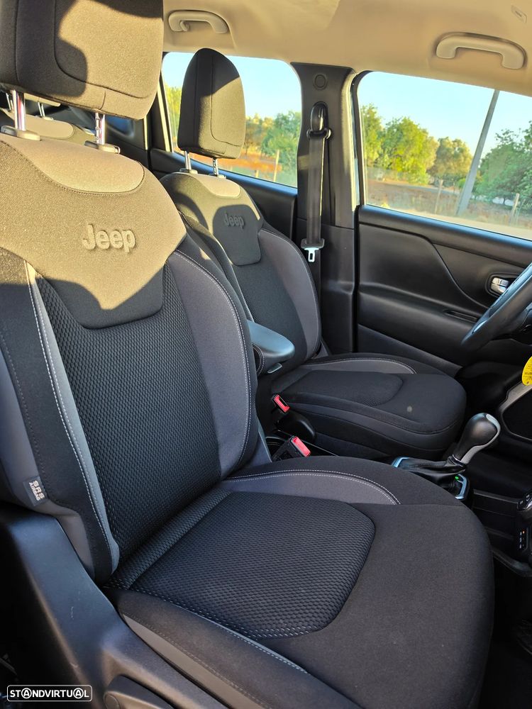 Jeep Renegade 1.3 T-GDI 4xe Auto Upland - 14