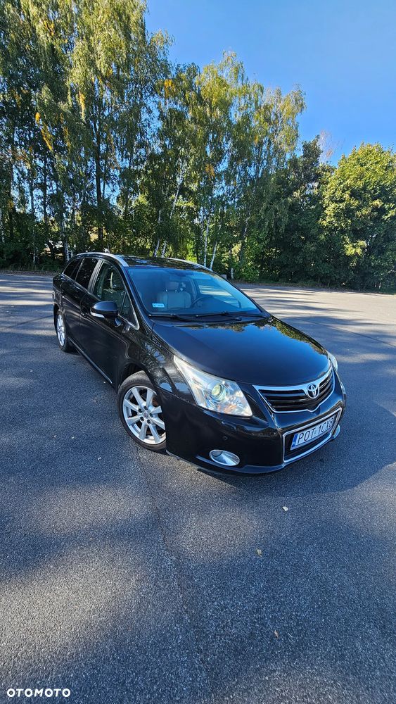 Toyota Avensis 2.2 D-4D 2010 - 8