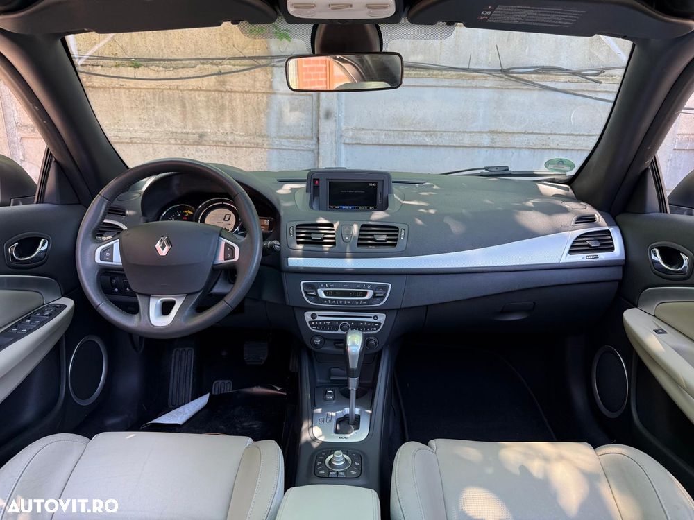 Renault Megane dCi 110 FAP EDC Dynamique - 9
