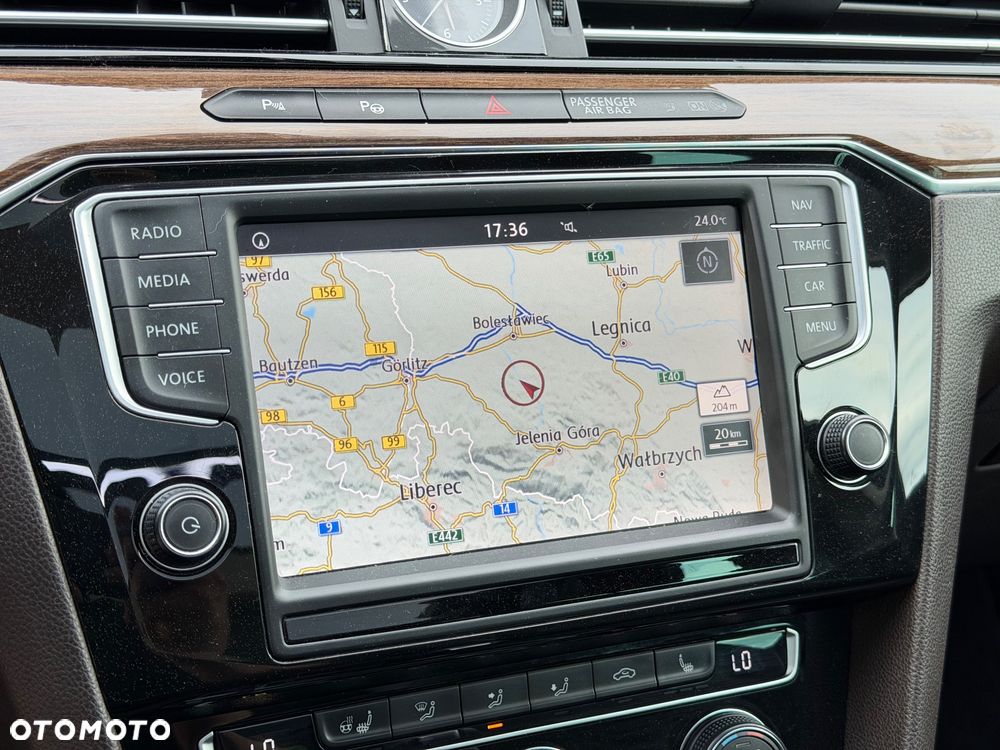 Volkswagen Passat 1.8 TSI BMT Highline DSG - 18