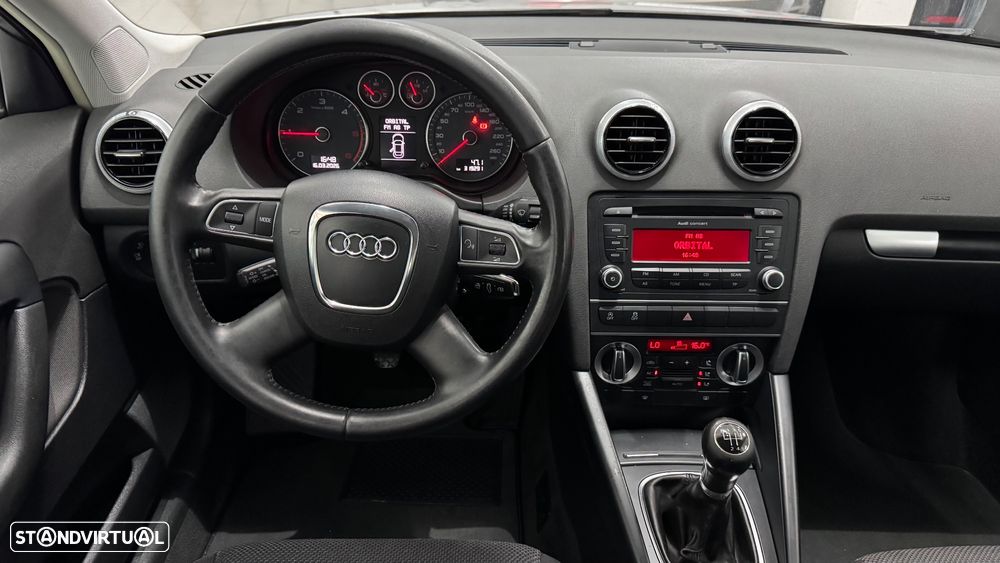 Audi A3 Sportback 1.6 TDI Sport - 22