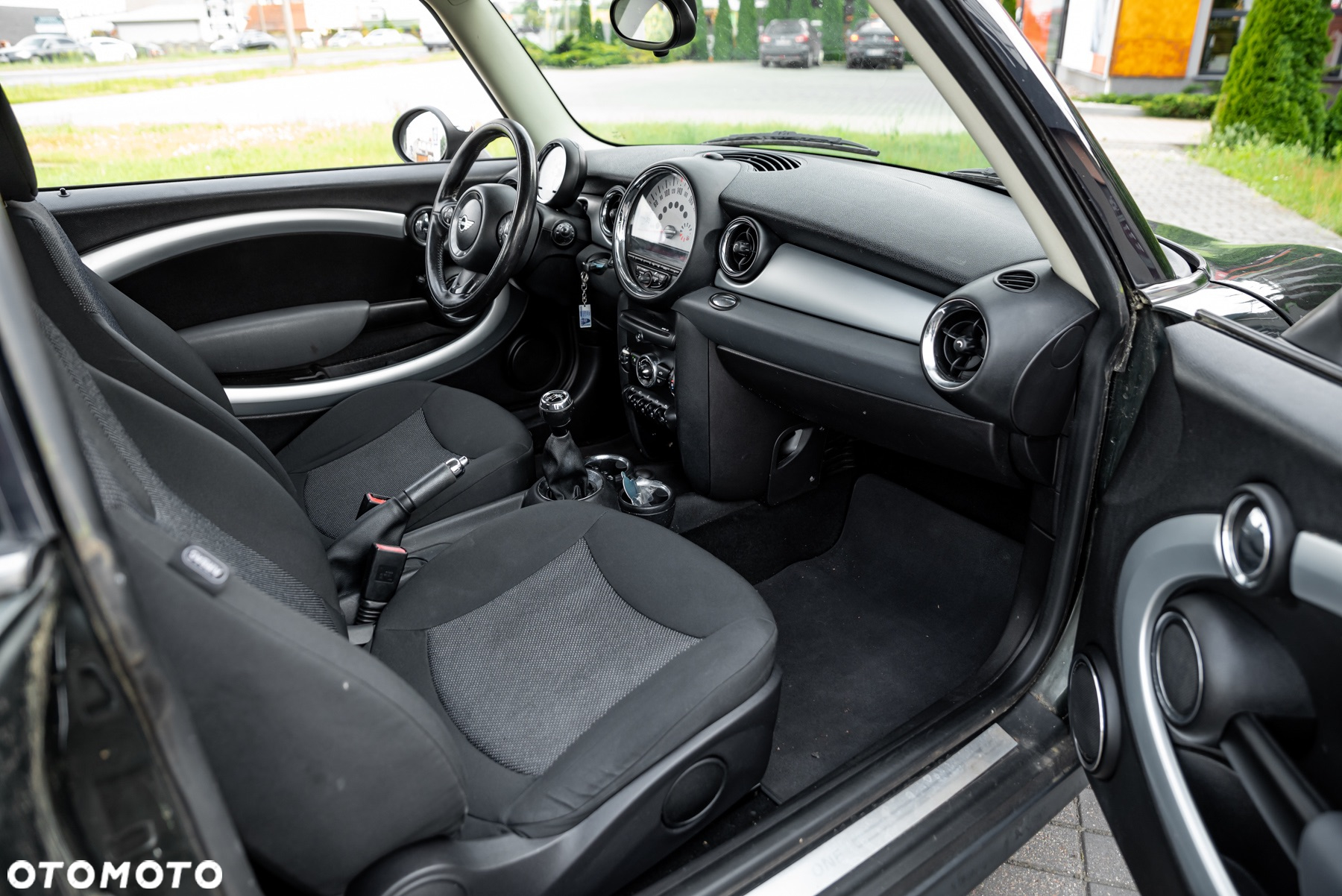 MINI ONE Standard - 28