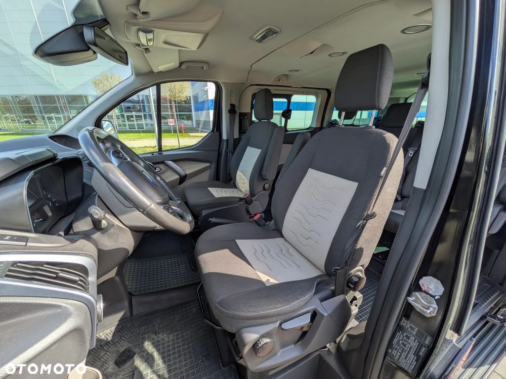Ford Tourneo Custom Tourneo 300 L1 Titanium - 5