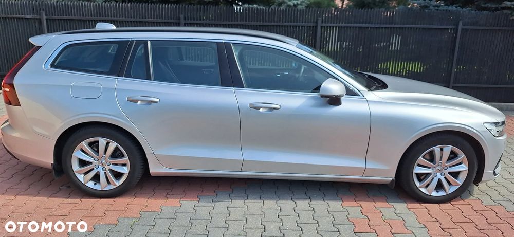 Volvo V60 B3 B Momentum Pro - 3