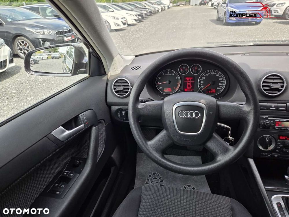 Audi A3 Sportback - 14